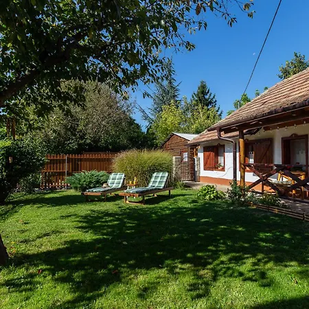 The Bird Of Happiness - Happy * Nemesbükk