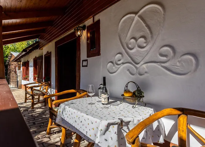 The Bird Of Happiness - Happy דירה